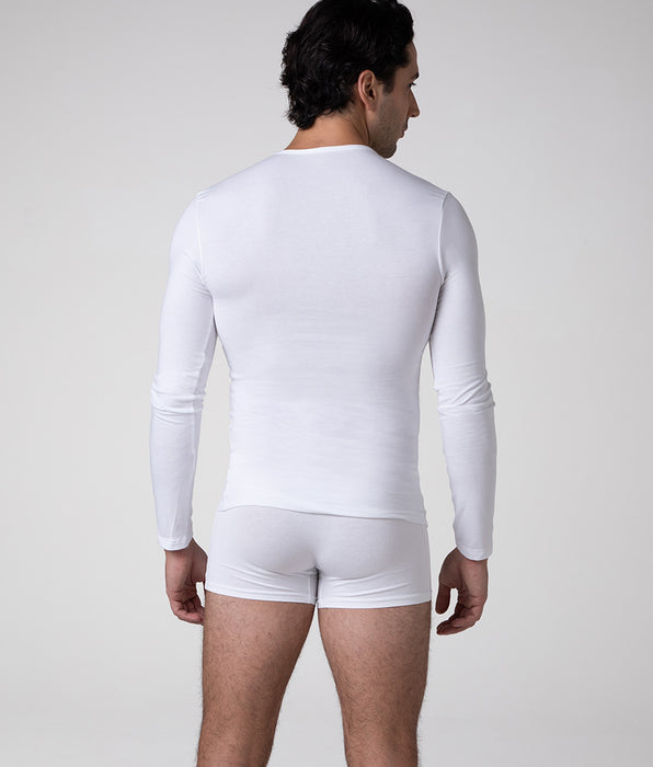 Lovable Warm Sensation long-sleeved crew neck sweater in stretch cotton, white