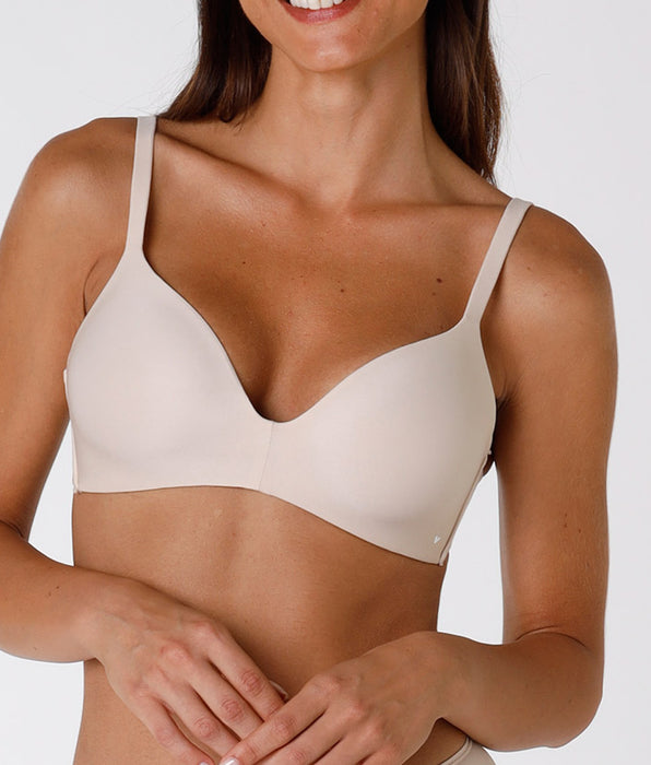 Lovable Invisible Lift Supreme wireless bra, skin