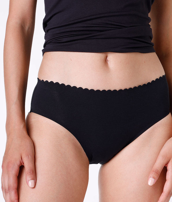 Lovable Invisible Softness Briefs, Black