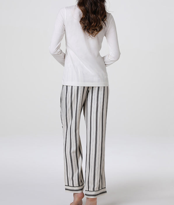 Lovable Long pajamas with V-neck in modal cotton and viscose canvas, milk white