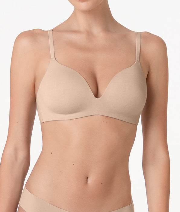 Lovable Wireless Bra Invisible Essence in microfiber, nude