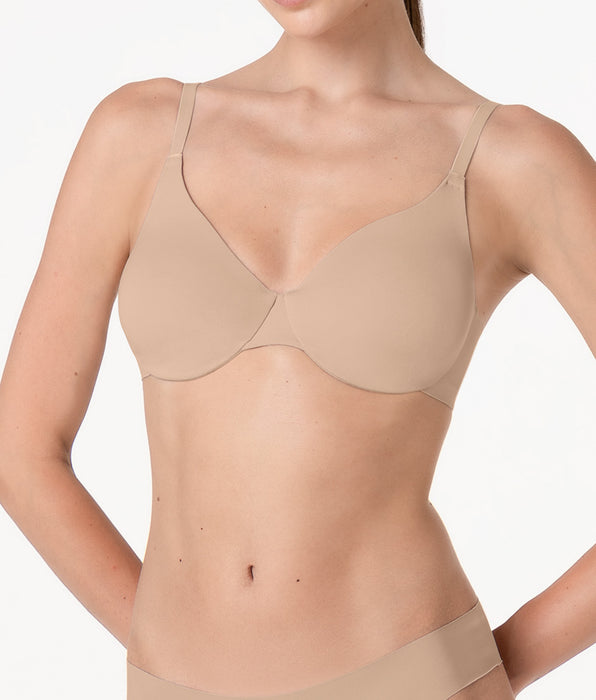 Lovable Underwire Bra Non-Padded Invisible Essence in microfiber, nude