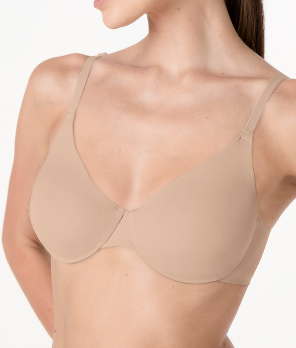 Lovable Underwire Bra Non-Padded Invisible Essence in microfiber, nude