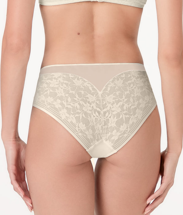 Lovable Blossom Lace briefs in ivory