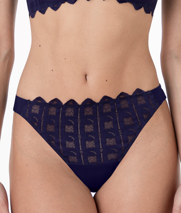 Lovable Brazilian L'Allure lace and microfiber, dark purple
