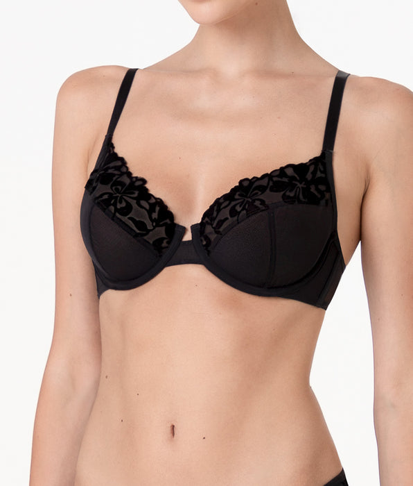 Lovable Velvet Embroidery underwired bra in tulle and velvet, black